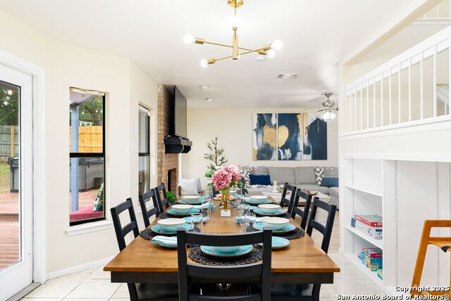 Image 6 of 162 For 8410 Oak Fence