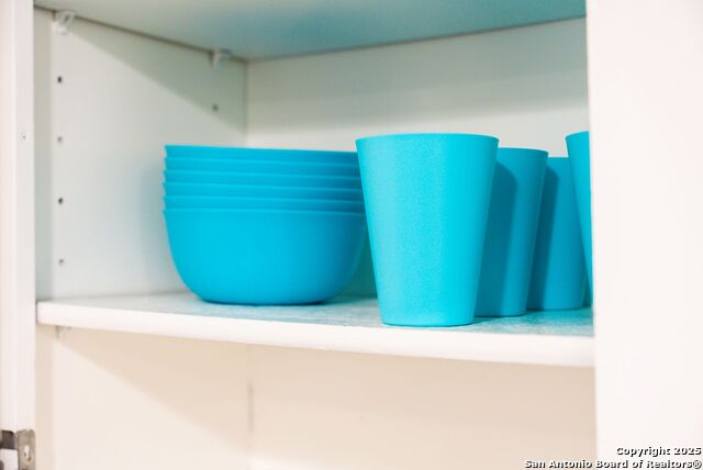 Image 65 of 162 For 8410 Oak Fence