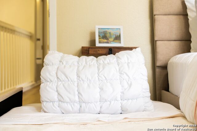 Image 82 of 162 For 8410 Oak Fence