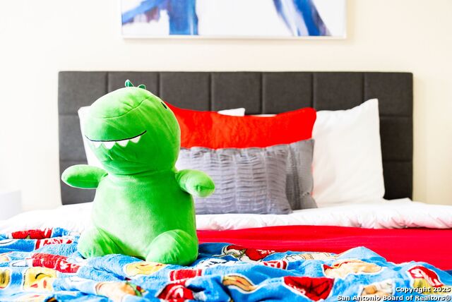 Image 88 of 162 For 8410 Oak Fence