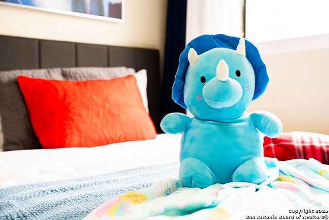 Image 90 of 162 For 8410 Oak Fence