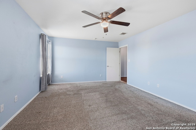 Image 11 of 19 For 2915 Candleside