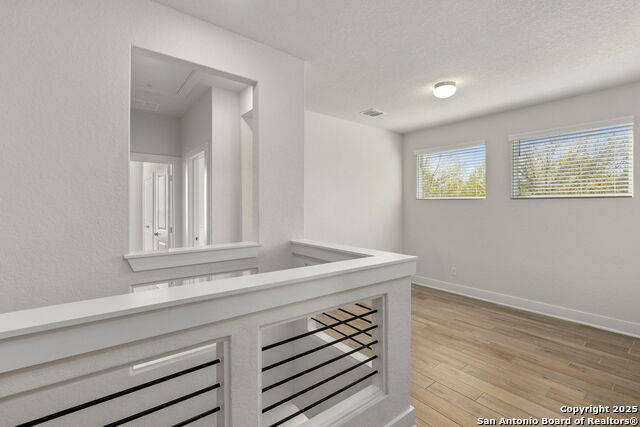 Image 16 of 31 For 8851 Oakland Rd #24