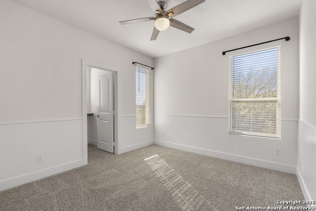 Image 25 of 31 For 8851 Oakland Rd #24