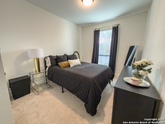 Image 17 of 27 For 416 Kimble Creek