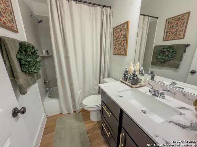 Image 18 of 27 For 416 Kimble Creek