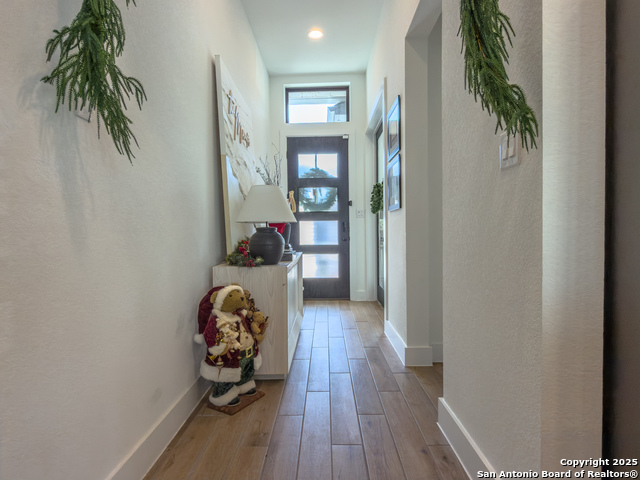 Image 3 of 27 For 416 Kimble Creek