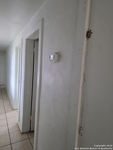 Image 12 of 31 For 211 Dowman