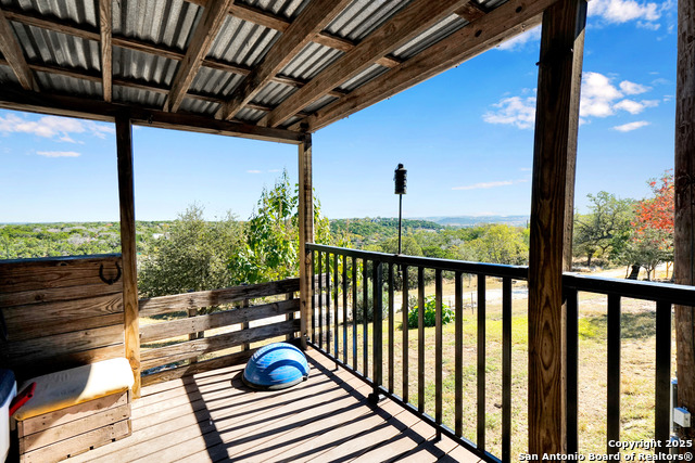 Listing photo id 24 for 125 Valencia