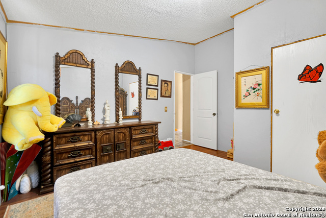 Listing photo id 36 for 125 Valencia