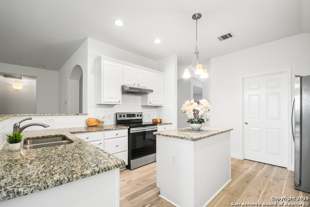 Image 15 of 32 For 132 Hidden Cave