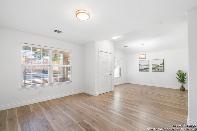 Image 8 of 32 For 132 Hidden Cave