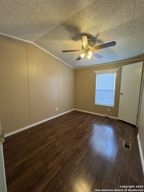 Image 3 of 12 For 110 Deer Park Unit B