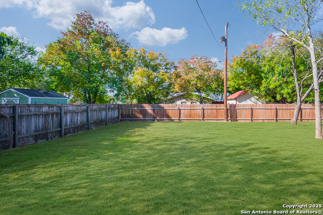 Image 25 of 25 For 20035 Morrison St