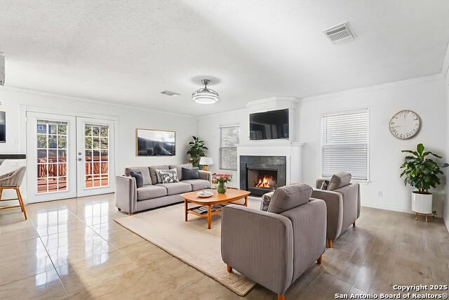 Listing photo id 4 for 15850 Marisa