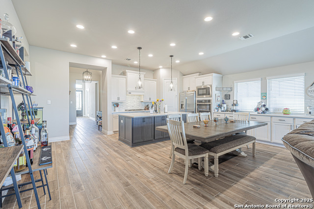 Image 8 of 31 For 14109 May Mist