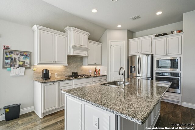 Image 3 of 49 For 1706 Crystal Bridges