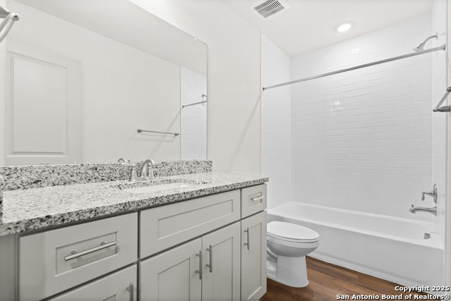 Image 16 of 22 For 7620 Magnolia Village  102