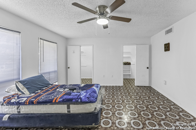 Image 16 of 24 For 3803 Barrington  5b