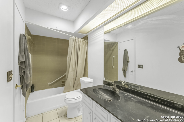 Image 17 of 24 For 3803 Barrington  5b