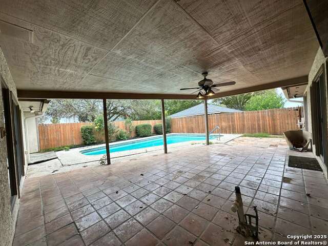 Image 24 of 25 For 3522 Foxbriar