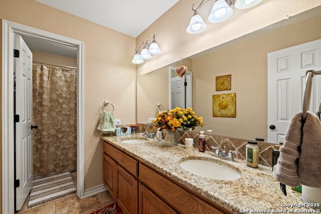 Image 13 of 45 For 205 Cody