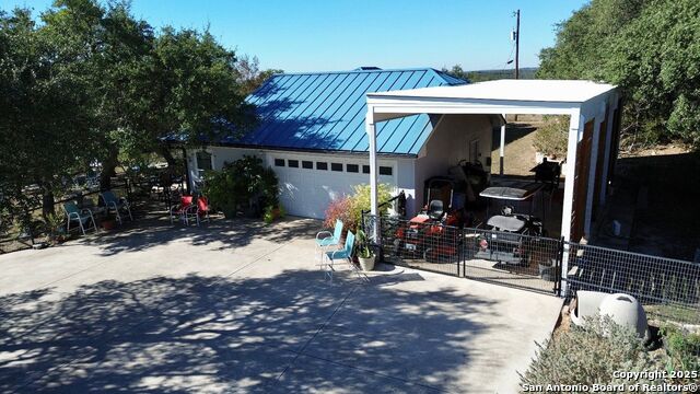 Image 39 of 45 For 205 Cody