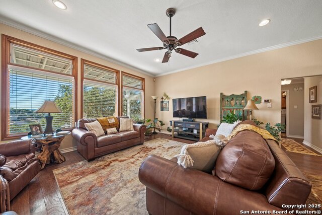 Image 5 of 45 For 205 Cody