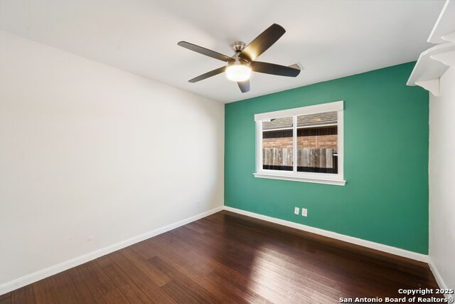 Image 23 of 32 For 2034 Thicket Trail