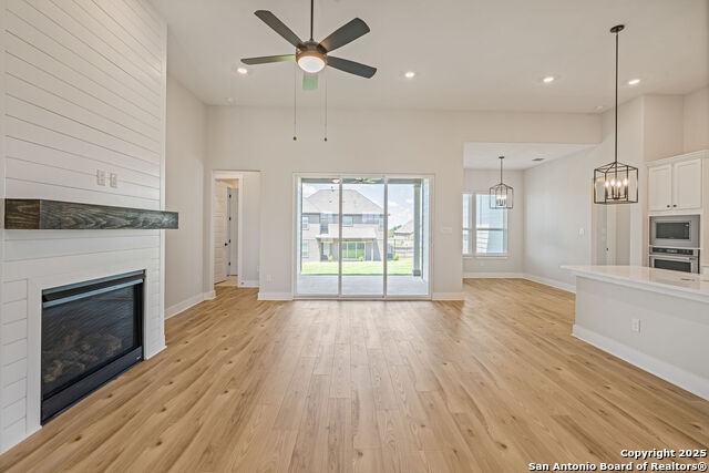 Image 6 of 15 For 321 Lawrence Drive