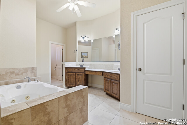 Image 17 of 34 For 26315 Silver Cloud