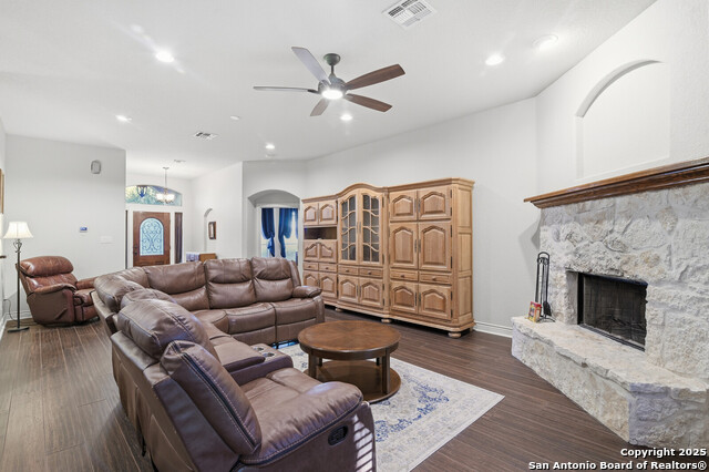 Image 4 of 34 For 26315 Silver Cloud