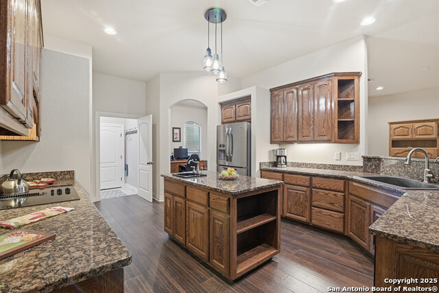 Image 6 of 34 For 26315 Silver Cloud