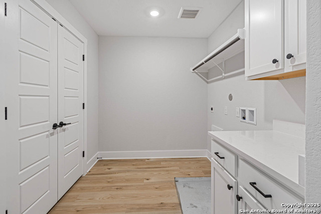 Listing photo id 10 for 189 Wisteria View