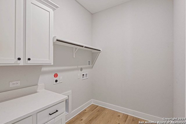 Listing photo id 16 for 322 Lawrence Drive