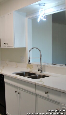 Image 5 of 18 For 1203 Viewridge