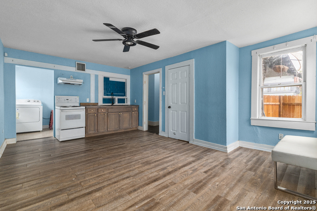 Image 16 of 33 For 534 Magnolia