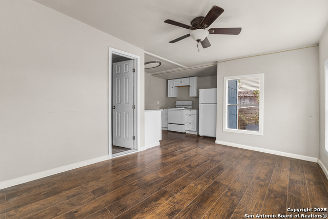 Image 26 of 33 For 534 Magnolia