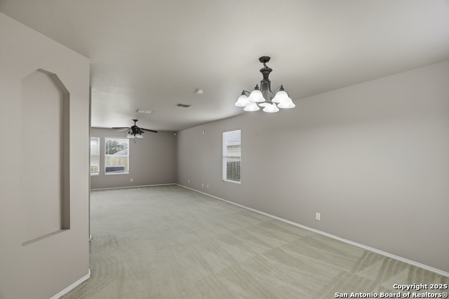 Image 11 of 25 For 115 Venezia