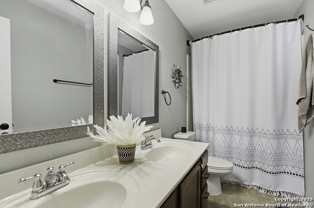 Image 16 of 27 For 11047 Barclay Point