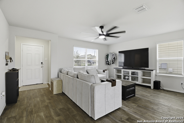 Image 3 of 19 For 5839 Kendall Prairie