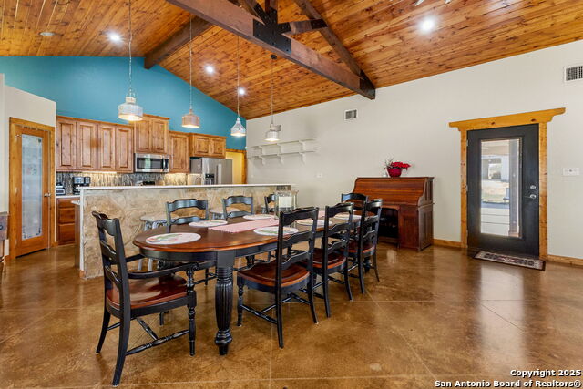 Image 8 of 48 For 381 Schneider