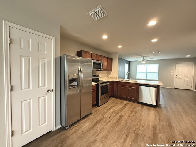 Image 3 of 27 For 8114 Apex Vw