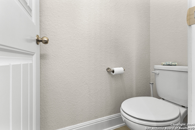 Image 20 of 36 For 5806 Couble Falls