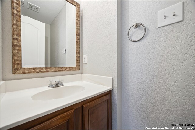 Image 10 of 22 For 4931 Bending Trail