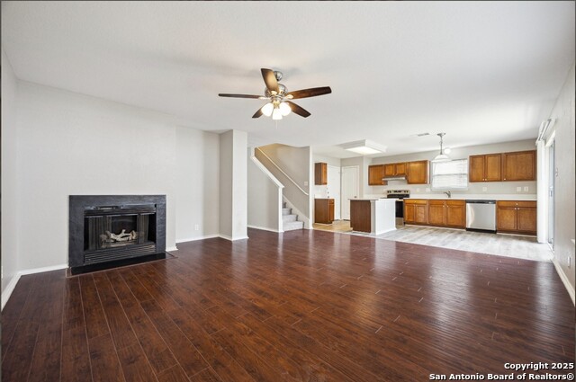 Image 9 of 22 For 4931 Bending Trail