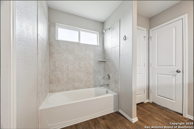 Image 15 of 19 For 15418 Crimson Topaz