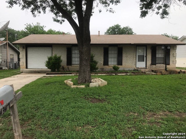 Image 2 of 18 For 4347 Sun Gate