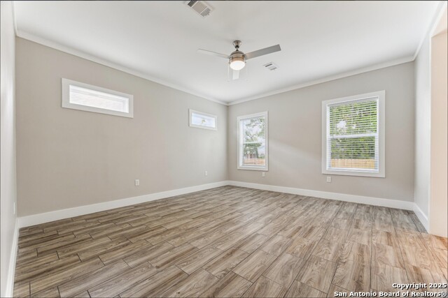 Image 7 of 20 For 1416 Burleson