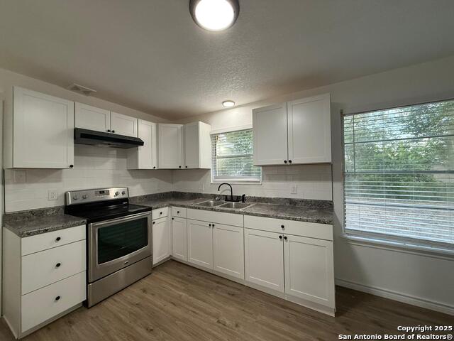 Image 5 of 15 For 530 Artemis Dr